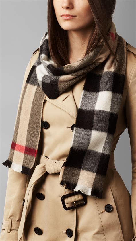 burberry cashmere scarf made in london|burberry camel check cashmere scarf.